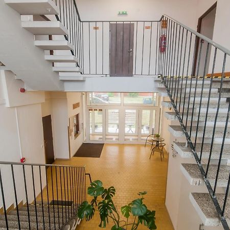 Hostel Favorit Týn nad Vltavou Dış mekan fotoğraf
